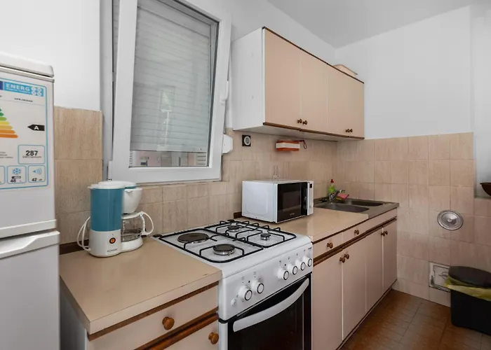 Apartmán 1 Bedroom Awesome In *